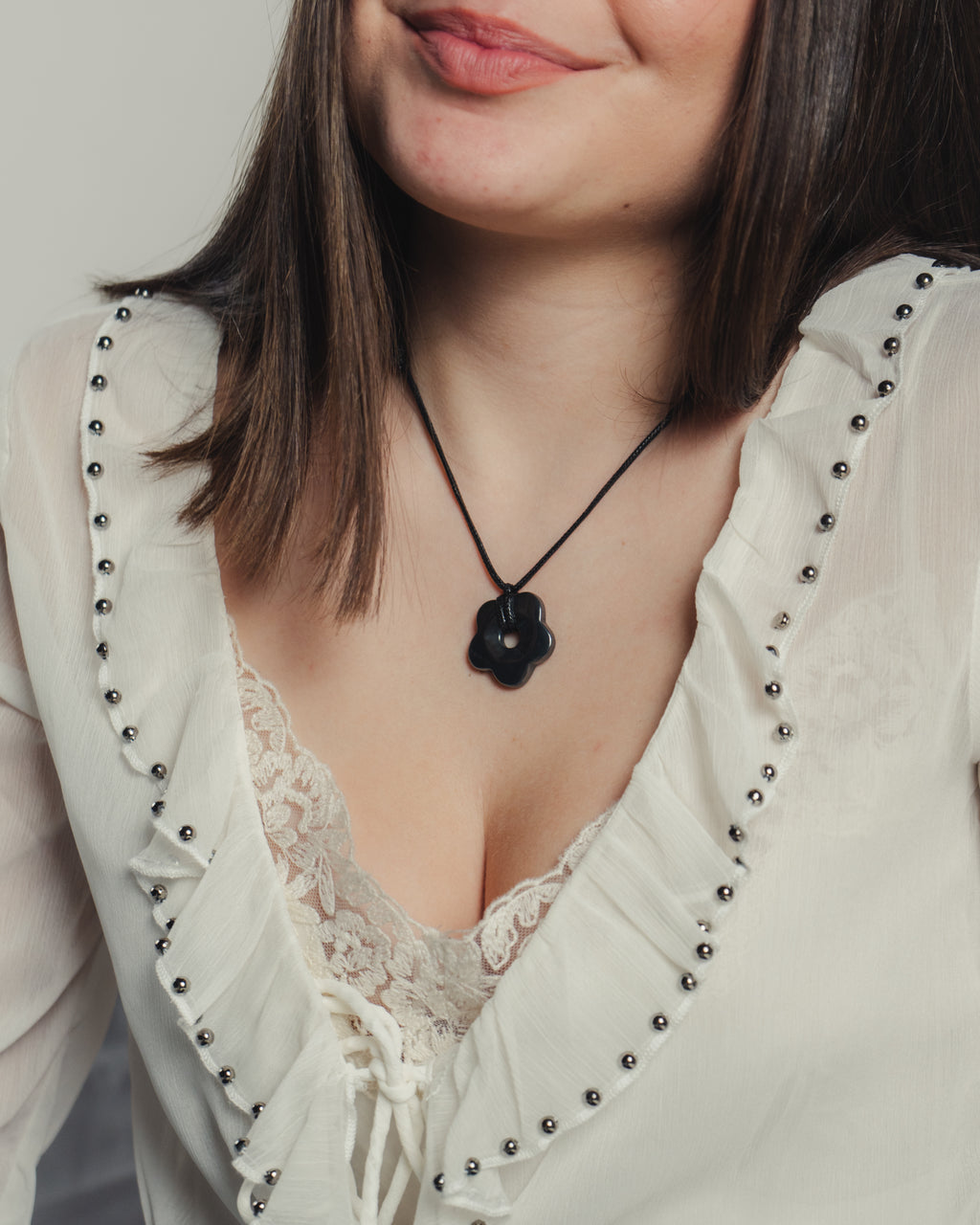 Collar Hematites